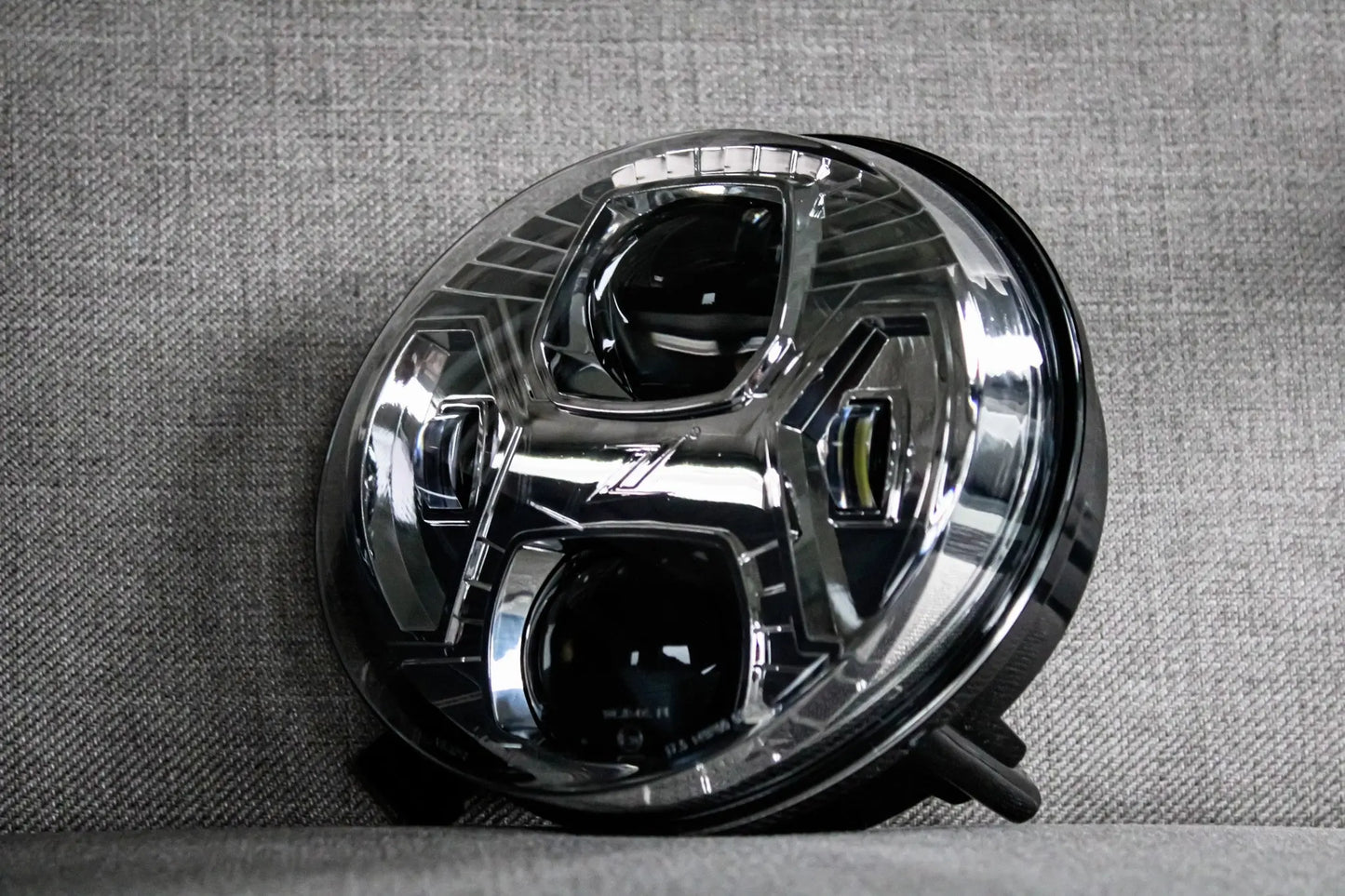 Headlight Unit ZELIONI Chrome LED | Vespa GTS/GTS Super HPE 125-300 ('19-`22) Zelioni Falan Parts