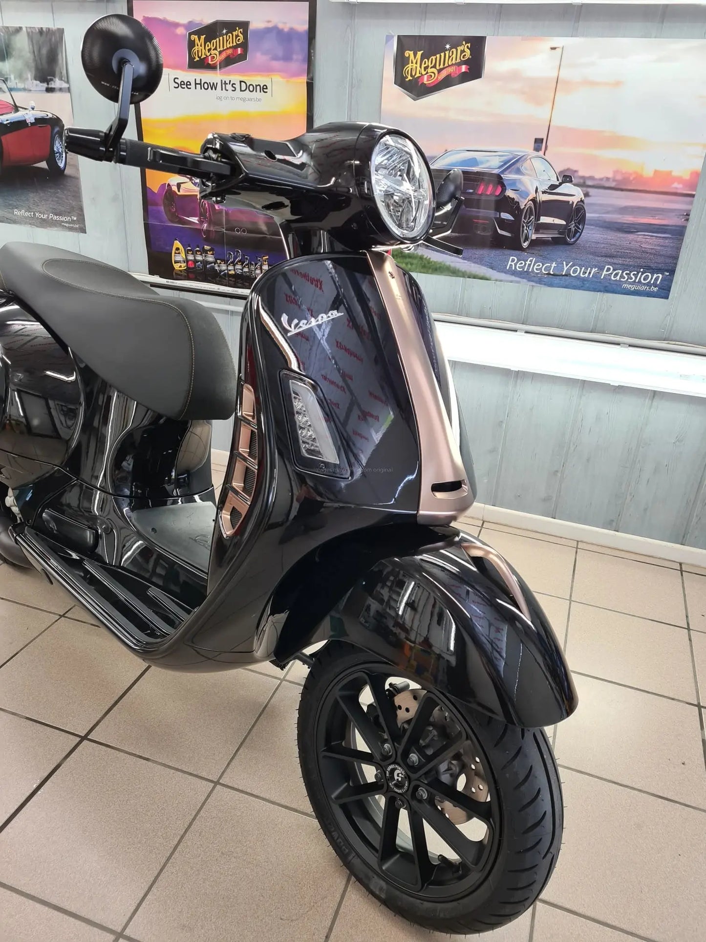 Horn Cover RIZOMA | Vespa GTS/GTS Super/GTV 125-300ccm HPE ('18-) RIZOMA Falan Parts