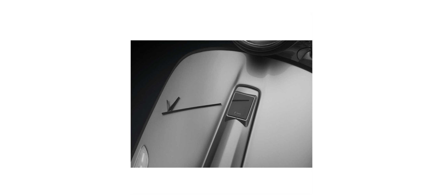 Logo RIZOMA Horncover | Vespa PX125-200 MY/2011/ LX/LXV/S/ Primavera/ Sprint/ GTS/GTS Super/GTV/GT 60/GT/GT L/946 50-300cc RIZOMA Falan Parts