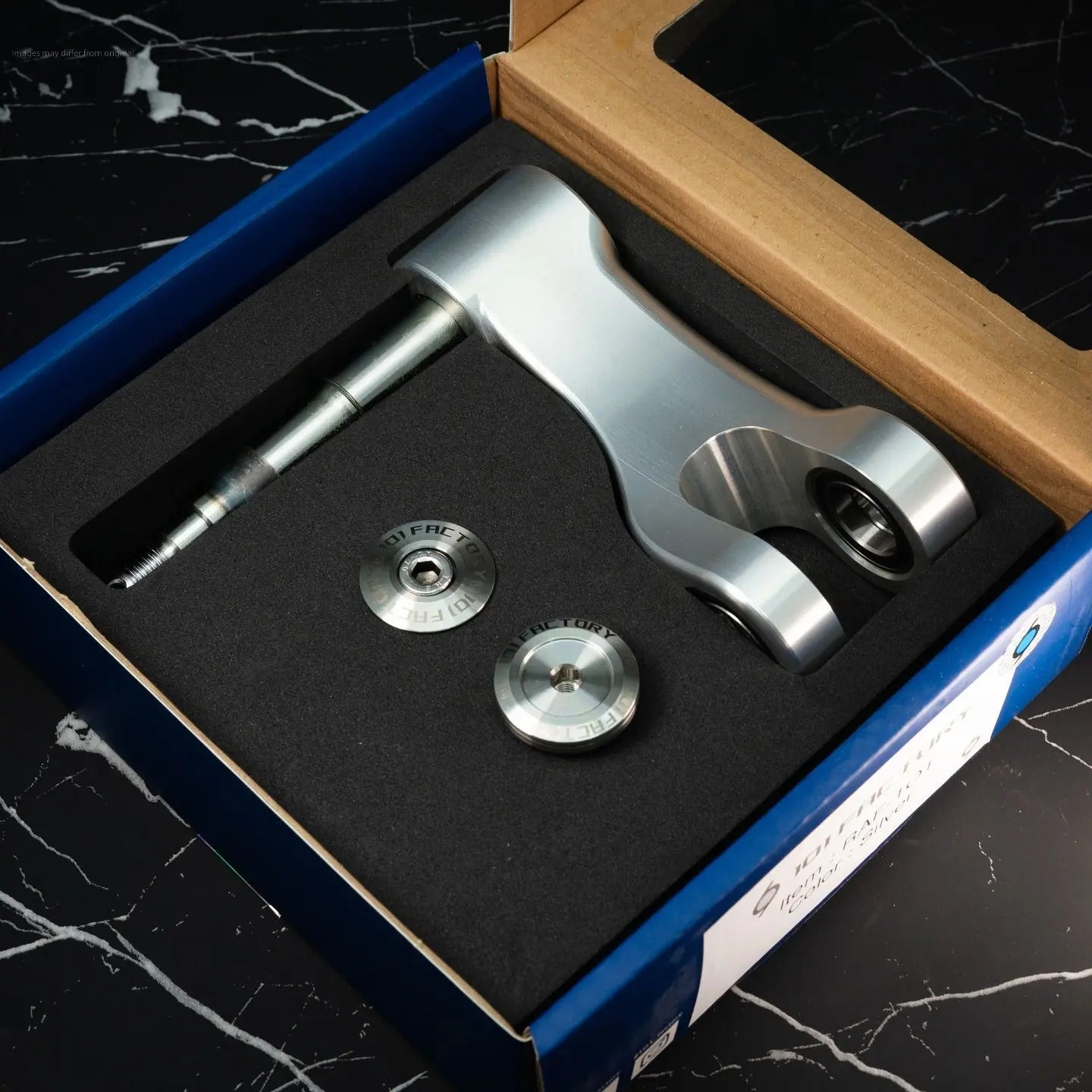 Swing Arm 1O1 Factory CNC Silver | Vespa ET2/-4/LX/ LXV/S/946/ GTS/GTS Super /GTV/GT 60/GT/ GT L 50-300cc 1O1 Factory Falan Parts