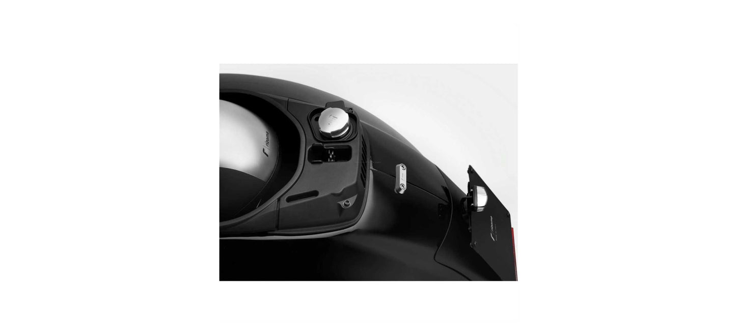 Tank Cap RIZOMA | Vespa ET2/ET4/ LX/LXV/S/ Primavera/ Sprint/ 946/GTS/GTS Super/GTV/GT 60/GT/GT L 50-300cc 2T/4T RIZOMA Falan Parts