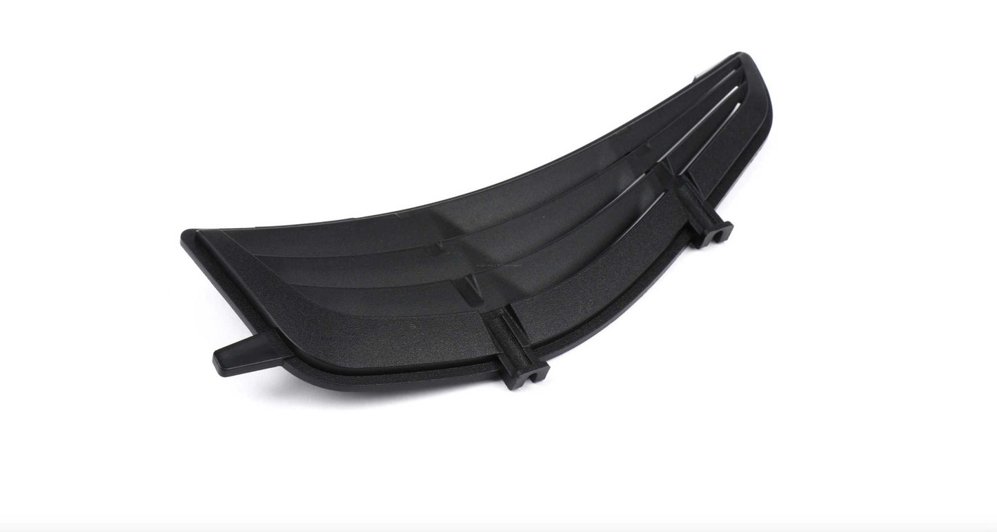 Air inlet grill right PIAGGIO black | Vespa GTS 125-300cc Piaggio Falan Parts