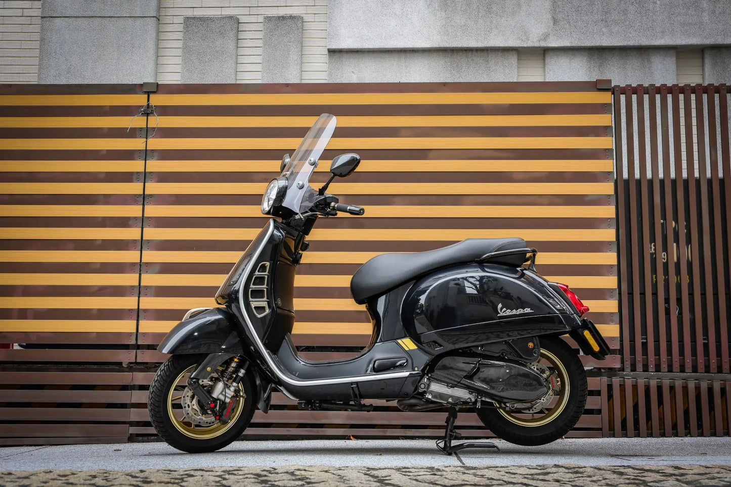 Arma Speed Active Air Filter Cover Carbon Fiber | Vespa GTS Models 300cc Arma Speed 450.00 Falan Parts