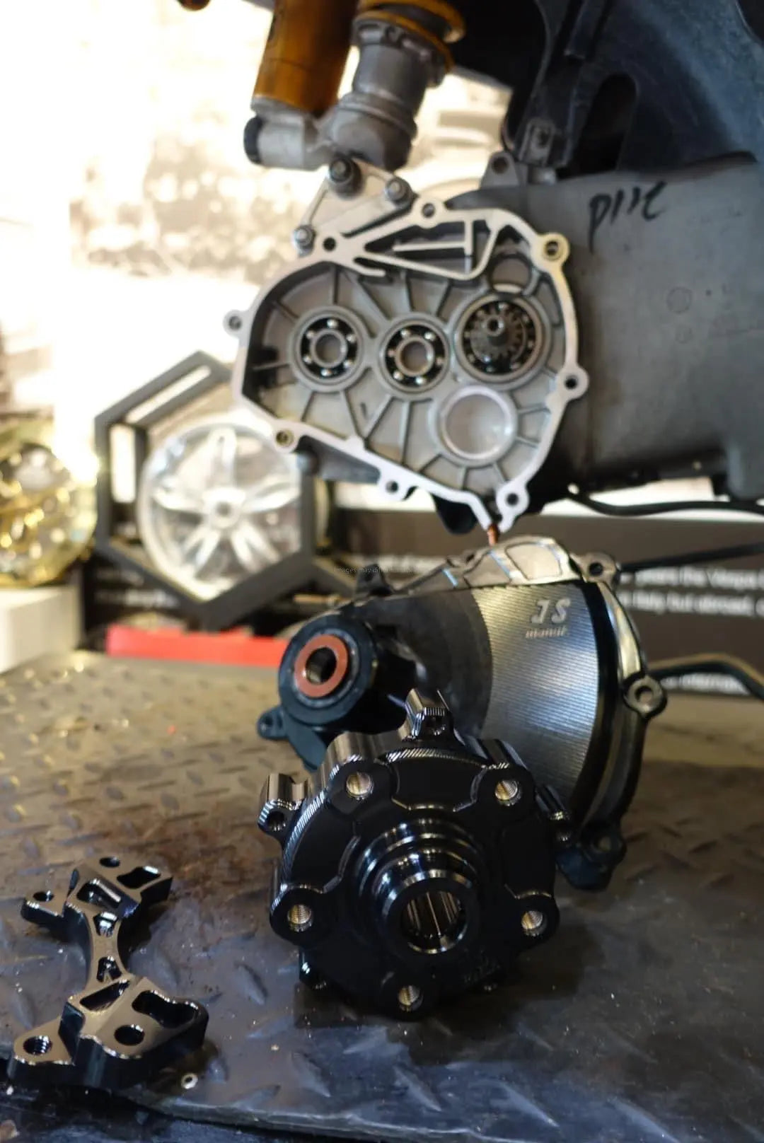 CNC Rear Disk Brake System Set For 2P Calliper | Vespa Sprint 125-150cc JS Manuf 499.95 Falan Parts