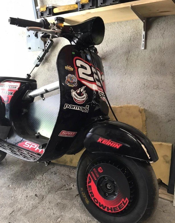 Hub Cap AF Parts AEROWHEEL 10" Rim | Vespa ET2/ET4 50-150cc Piaggio ZIP AF Parts 162.55 Falan Parts