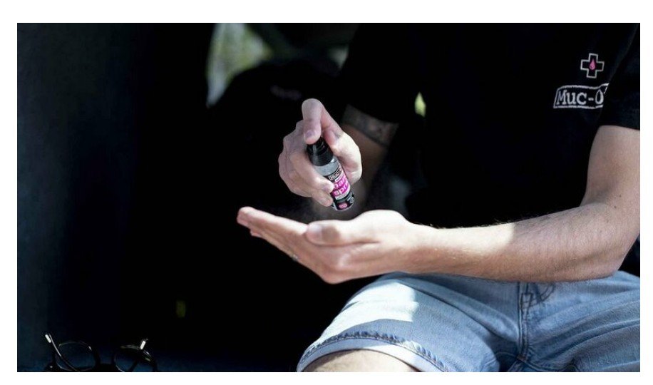 MUC-OFF Antibacterial Hand Spray - 32ml MUC-OFF 2.47 Falan Parts