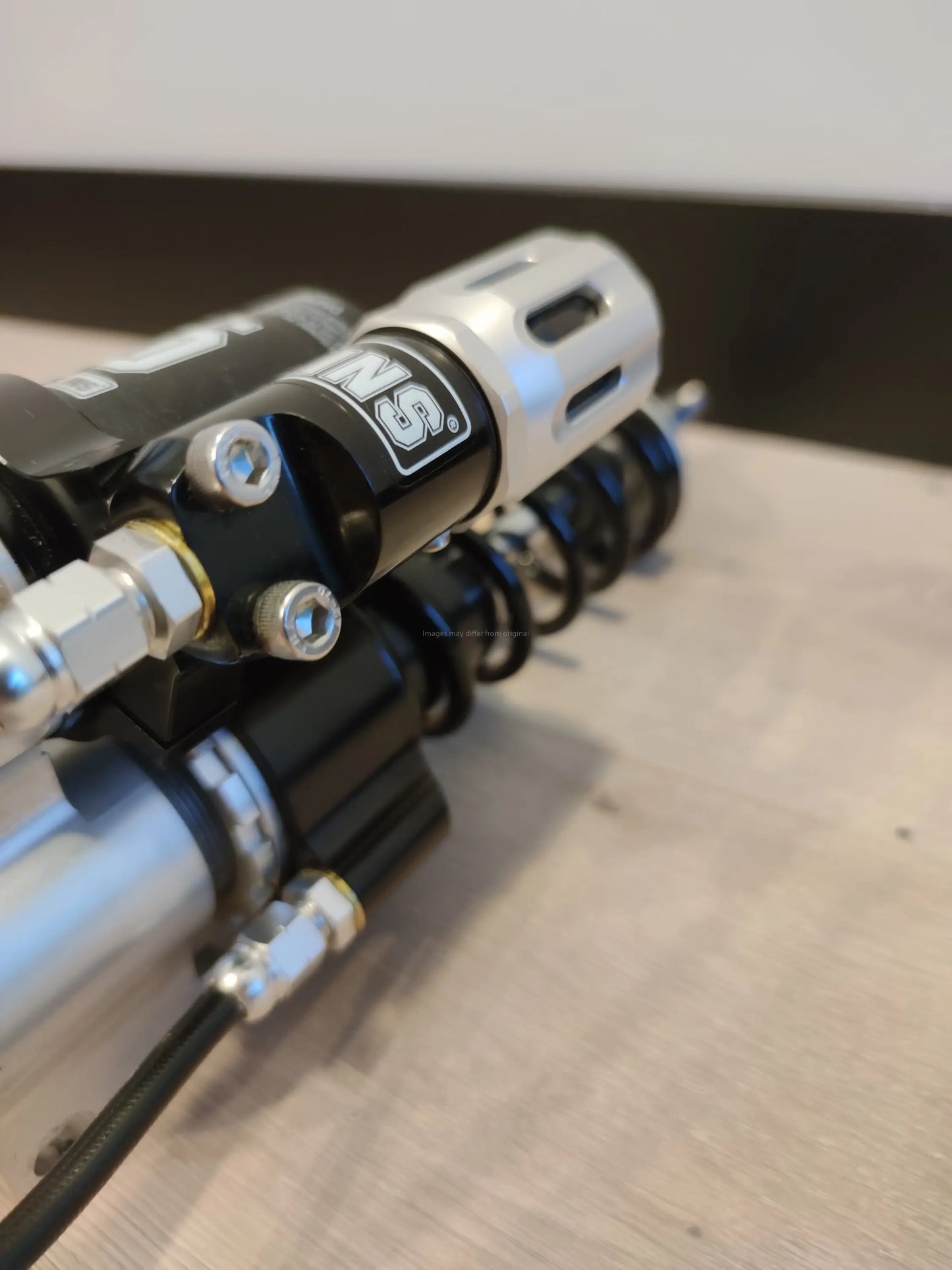 Öhlins Limited Edition 1 of 50 WW Black Edition | Vespa Sprint / Primavera 50-150cc ÖHLINS 2199.00 Falan Parts