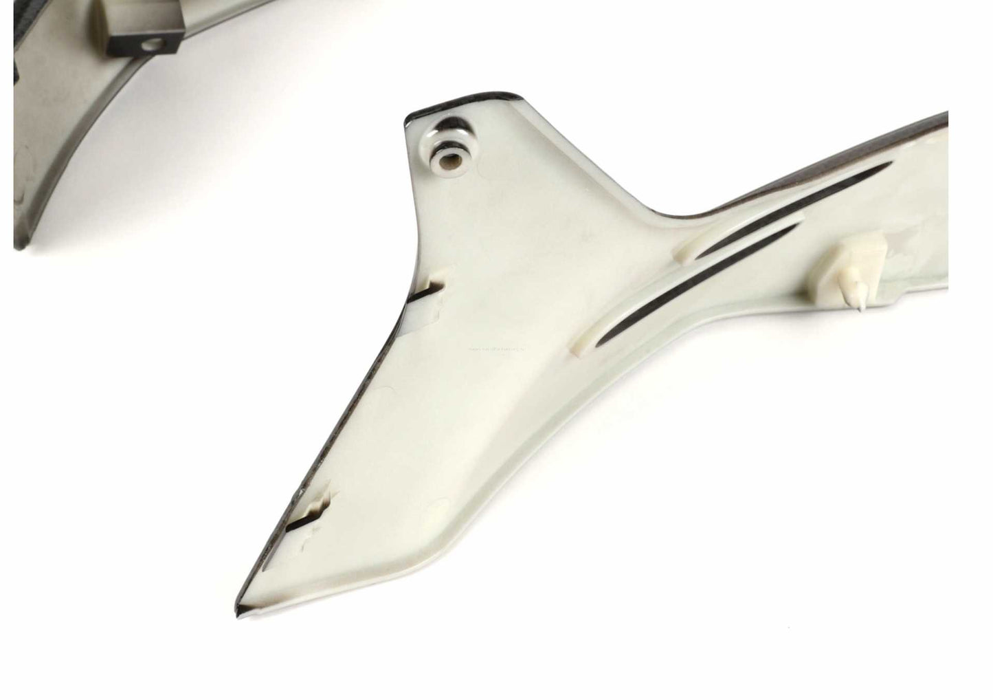 Pair Of Side Panel Trims MOTO NOSTRA Carbon Look | Vespa GTS 125-300cc MOTO NOSTRA 86.91 Falan Parts