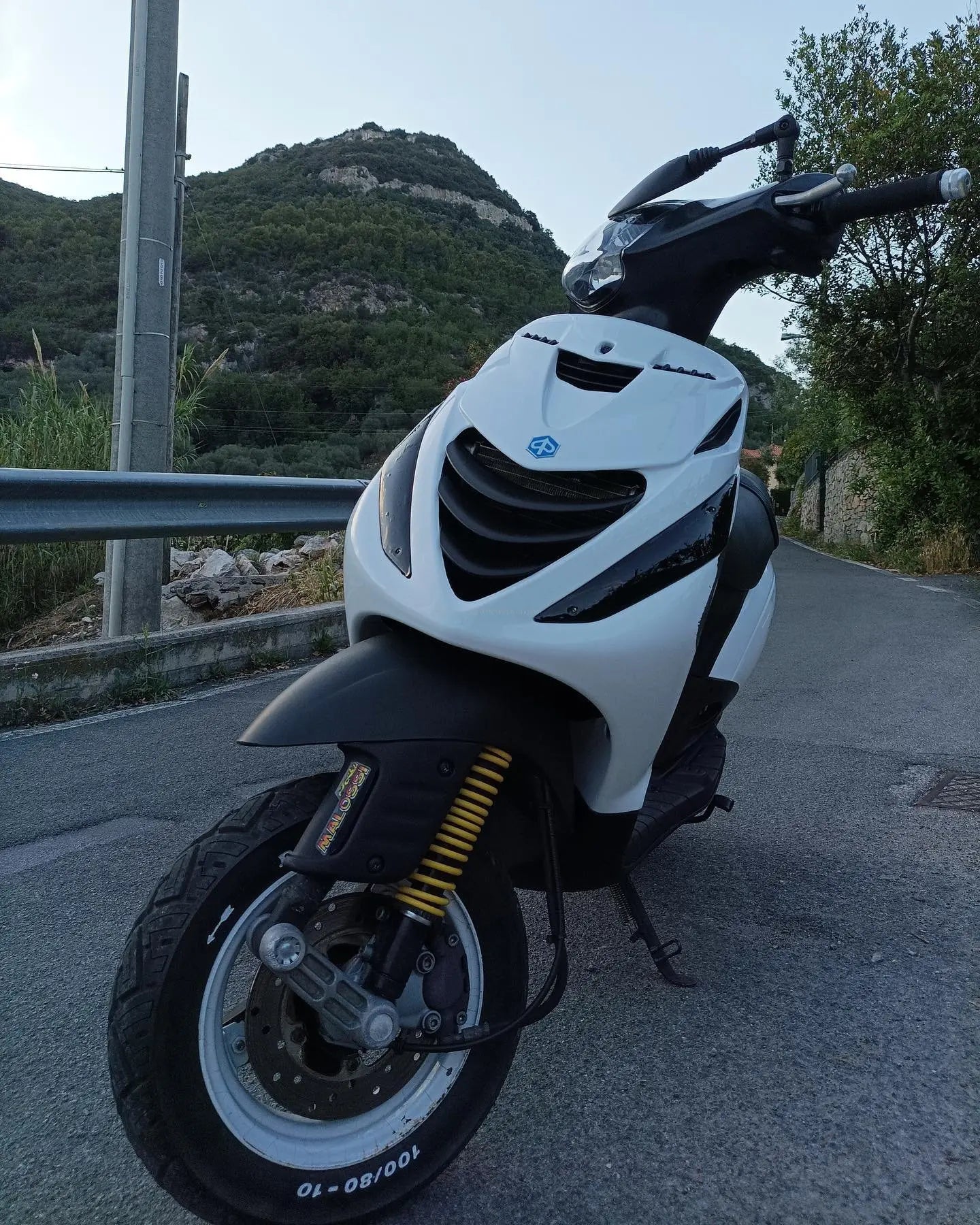 Panel Kit High Gloss White | Piaggio ZIP 2000/SP Models Falan Parts Falan Parts