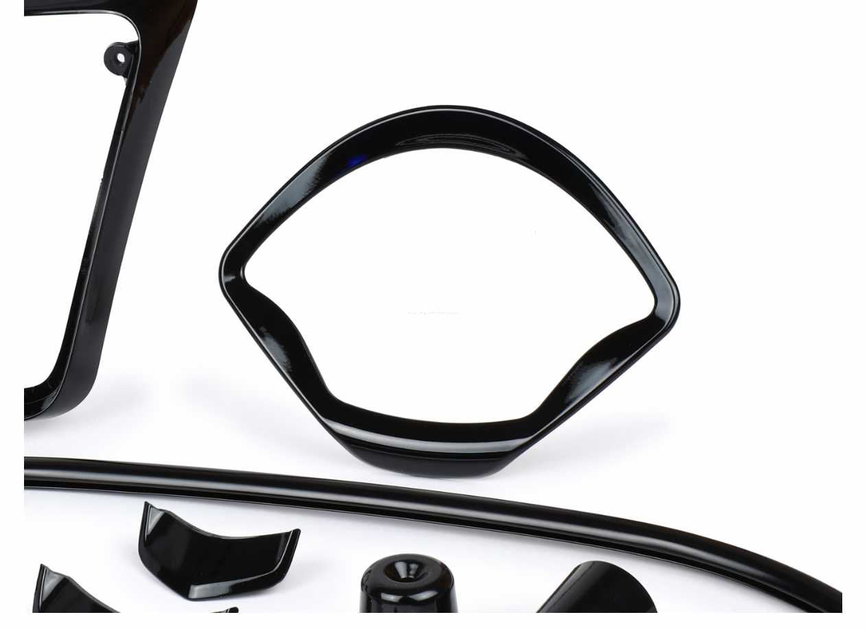 Styling kit Moto Nostra Gloss Black | Vespa GTS Super/GTS 125-300cc ('18-) MOTO NOSTRA Falan Parts