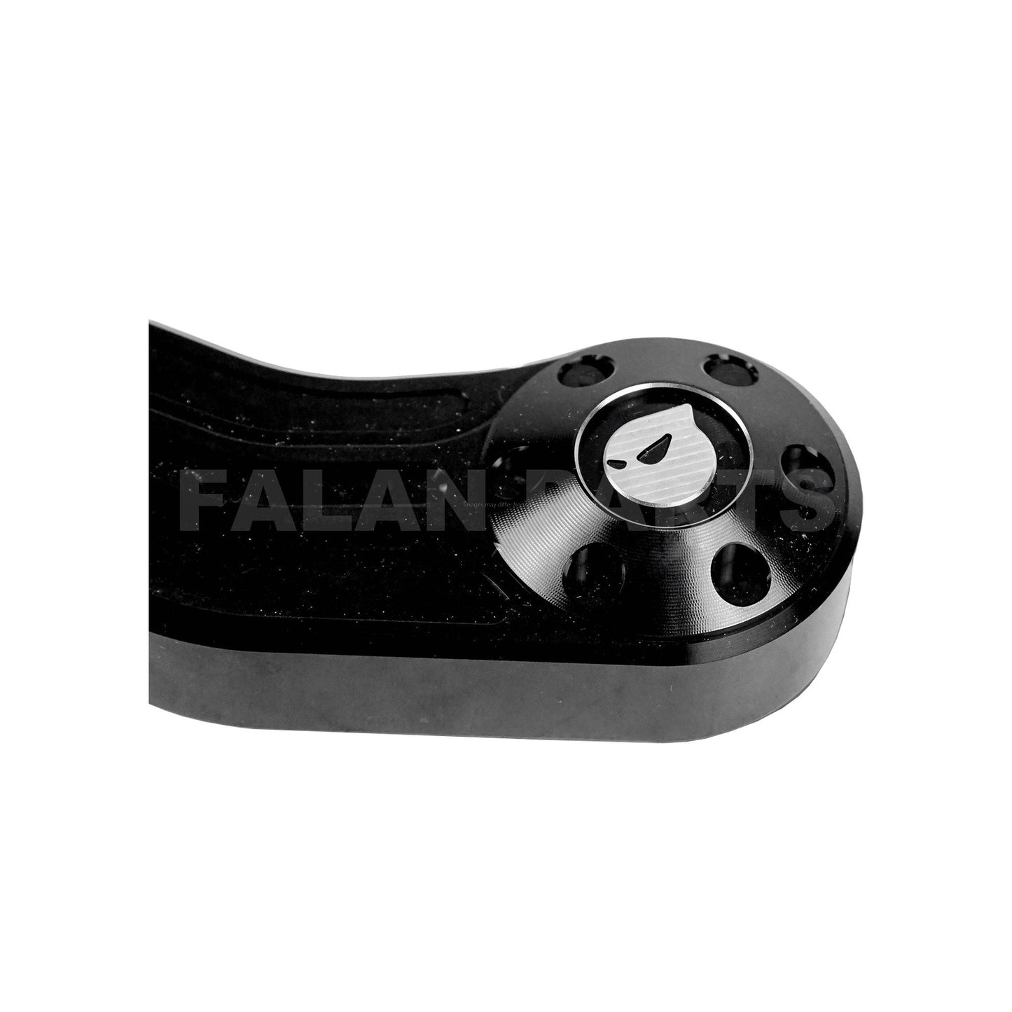 Suspension Arm Cover CNC MARU'S | Vespa Primavera/Sprint/GTS 50-300 '14 -'16 Maru's Factory 89.95 Falan Parts