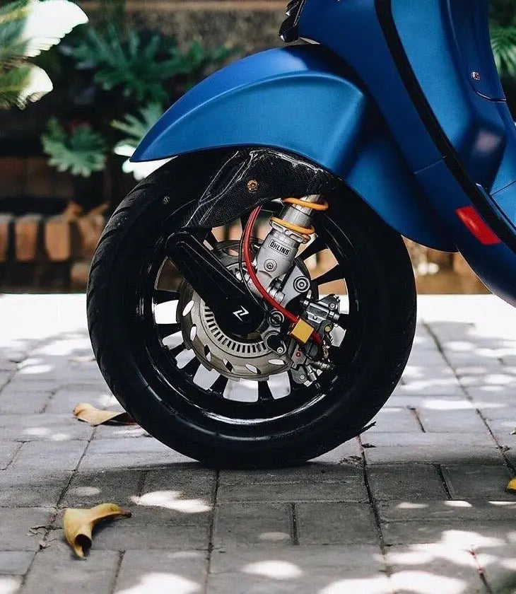 Suspension Arm Cover aluminium Black Zelioni | Vespa ET/LX/LXV/ S/GTS (`03-`13/`17-) Zelioni 89.95 Falan Parts