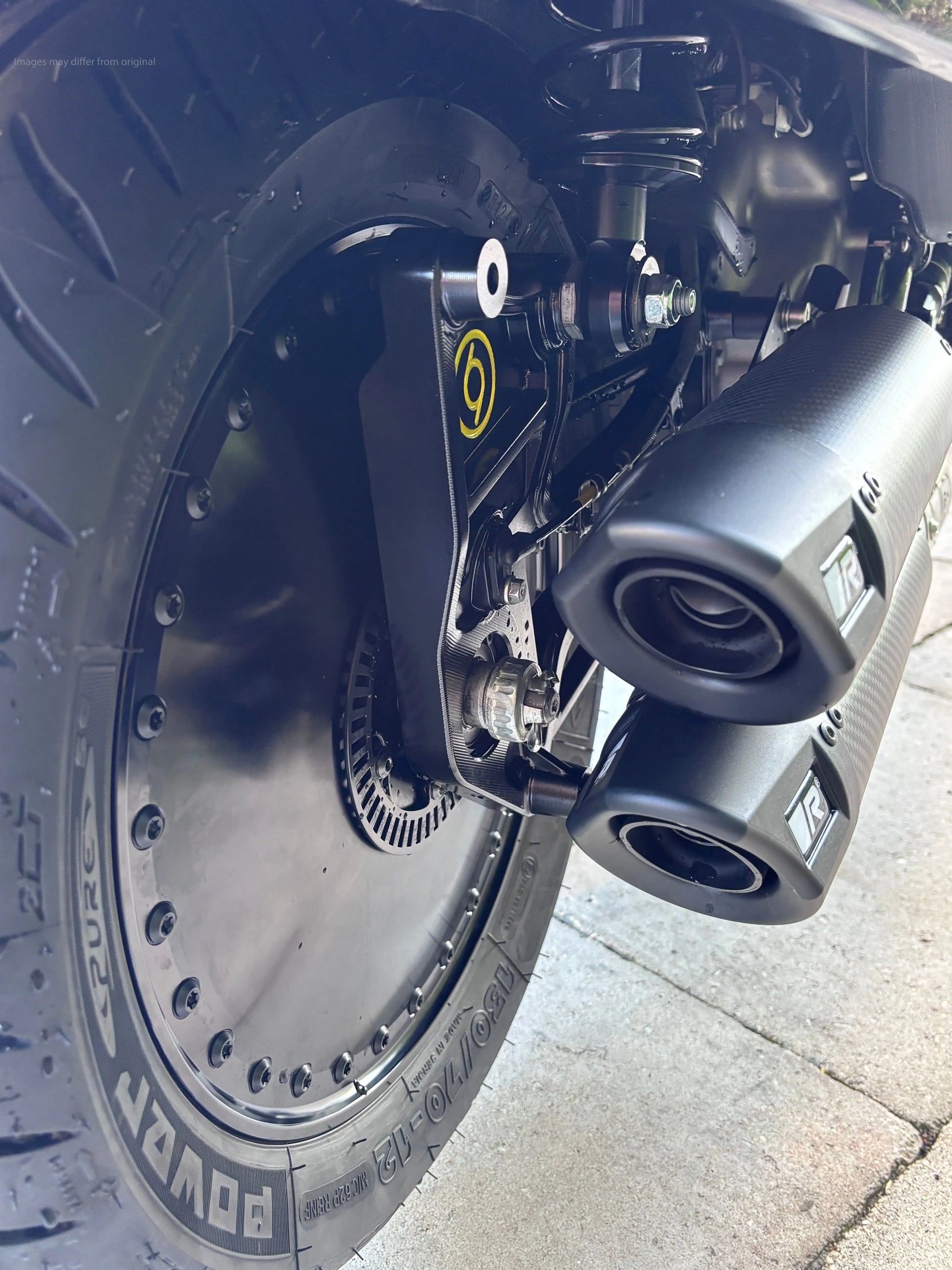 CNC Swing Arm 1O1 Factory Black Vespa GTS/GTS Super/GTV/GT 60/GT