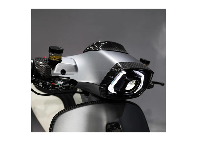 Carbon Fiber Cockpit Spoiler | Vespa Sprint 50-150cc 2T/4T AC FP Parts  Falan Parts