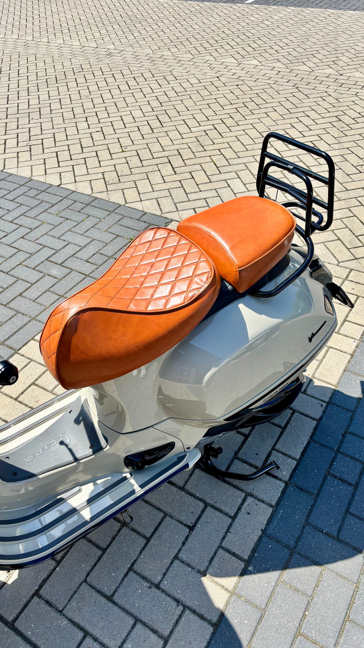 Duo Seat FP Parts Brown | Vespa GTS/GTS Super Sport/GTV/GT 60/GT/GT L 125-310cc Falan Parts  Falan Parts