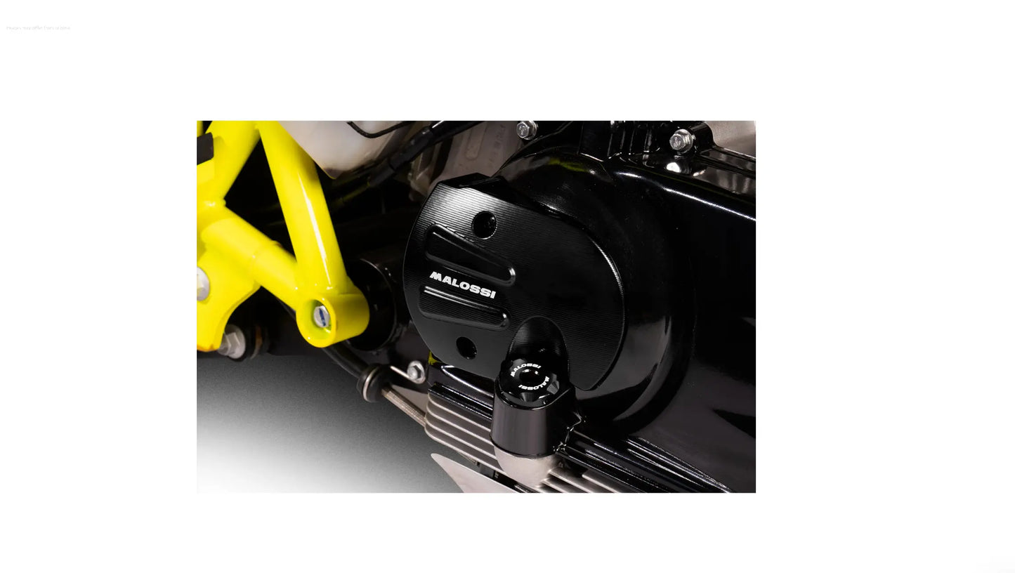 Oil Filler Screw Engine Oil MALOSSI Black | Vespa ET4/LX/LXV/S/GTS/GTS Super/GTV/GT 60/GT/GT L 125-300ccm, 4T, AC/LC also for PIAGGIO Leader/Quasar 125-300ccm 4T AC/LC Malossi  Falan Parts