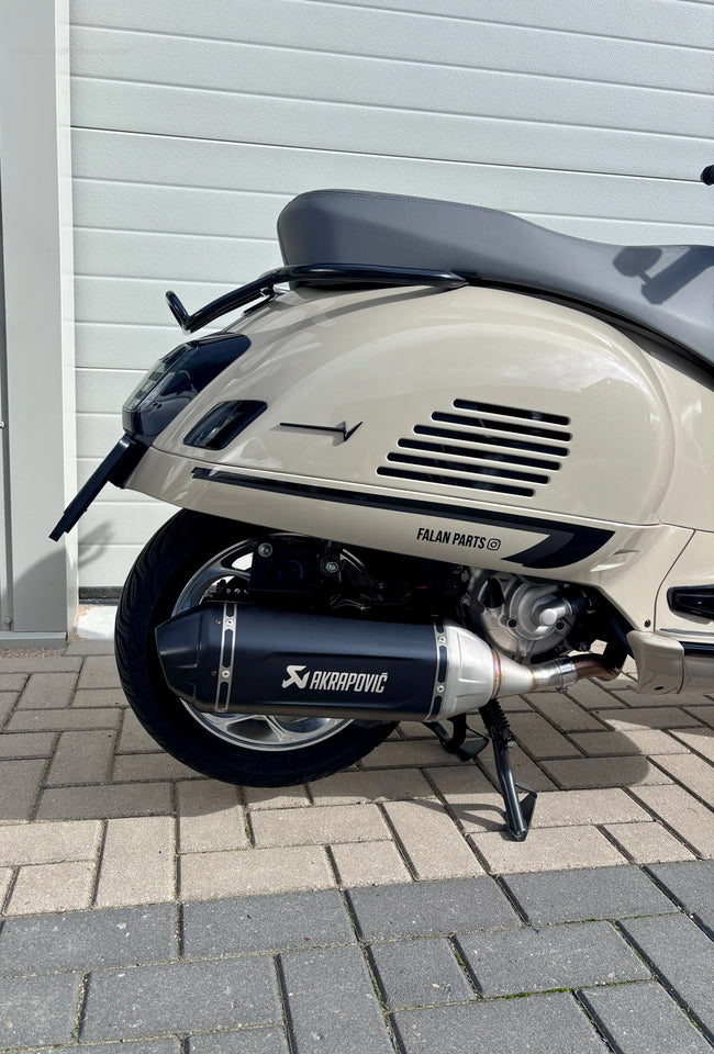 Racing Exhaust AKRAPOVIC "SLIP-ON" Black | Vespa GTS/GTS Super/GTS Super Sport/GTS Supertech 310cc HPE (`24-) Akrapovic  Falan Parts