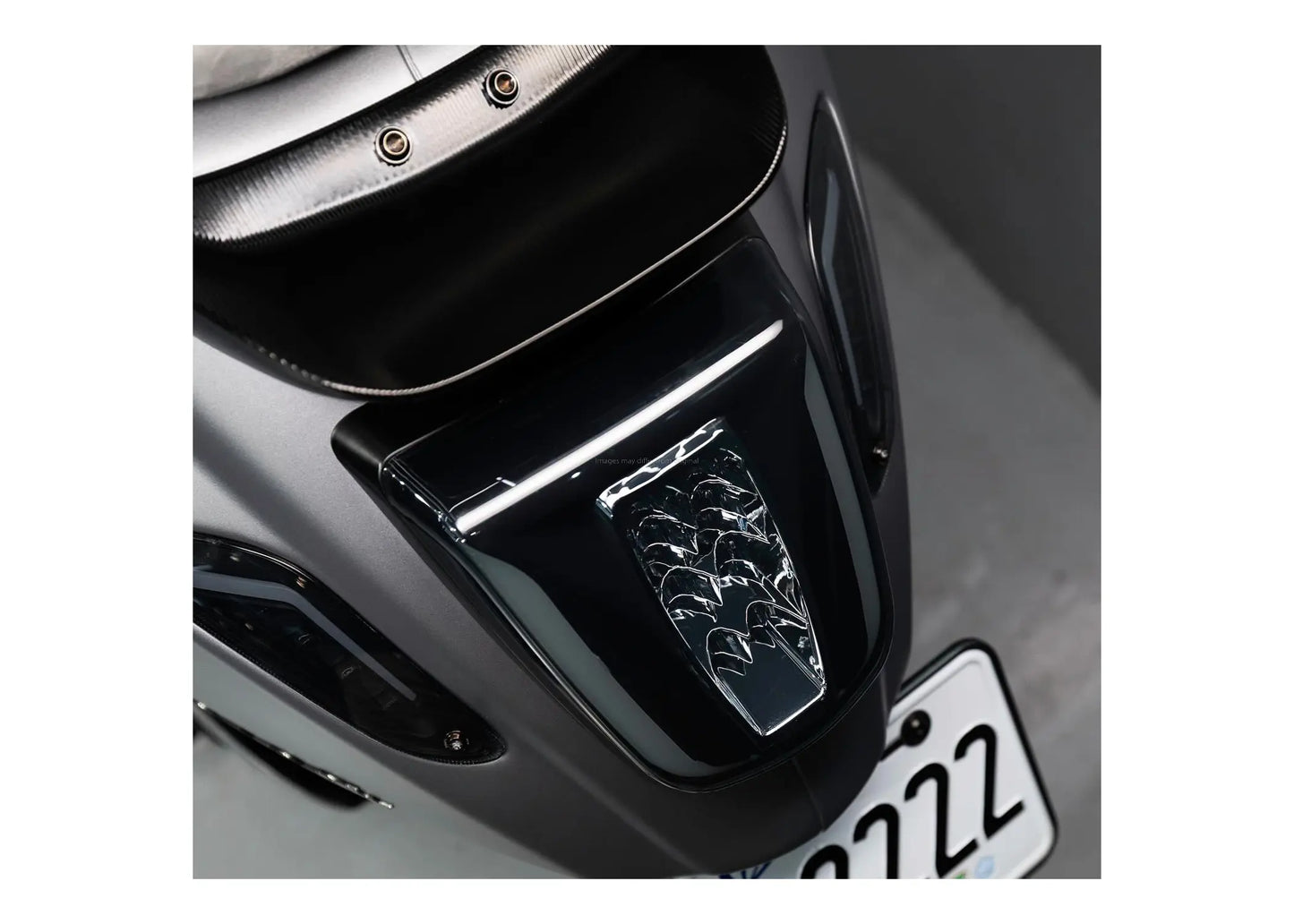 Rear Light ZELIONI LED | Vespa Primavera/Sprint 50-150cc Zelioni  Falan Parts