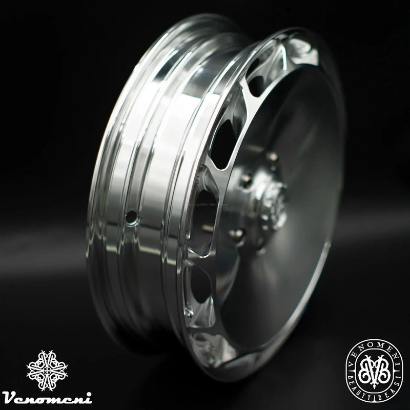 Rim Set CNC Venomeni BVB-SP2 Limited Silver | Vespa GTS/GTS Super/GTV/GT 60/GT/GT L 125-310cc Venomeni  Falan Parts
