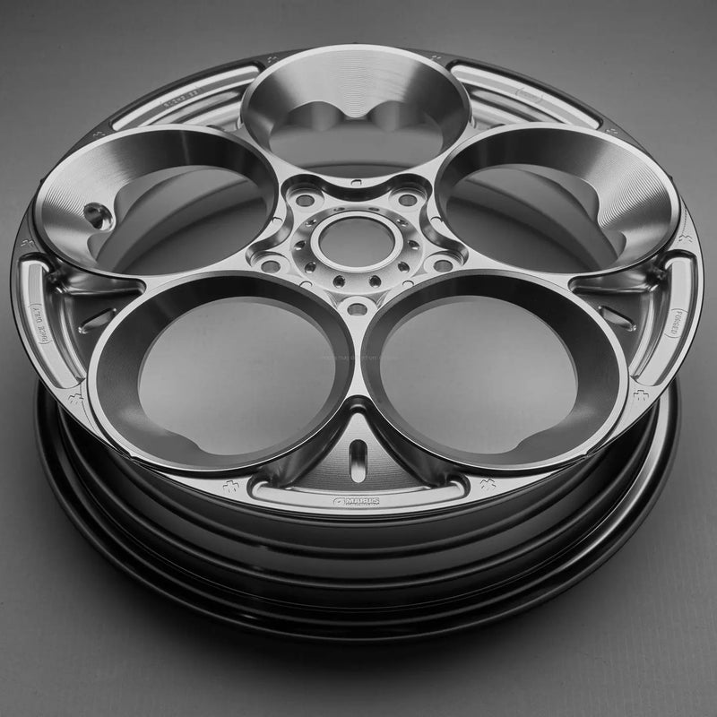 Rim Set MARU'S Factory W225 Silver | Vespa GTS/GTS Super/GTV/GT 60/GT/GT L 125-300cc Maru's Factory  Falan Parts