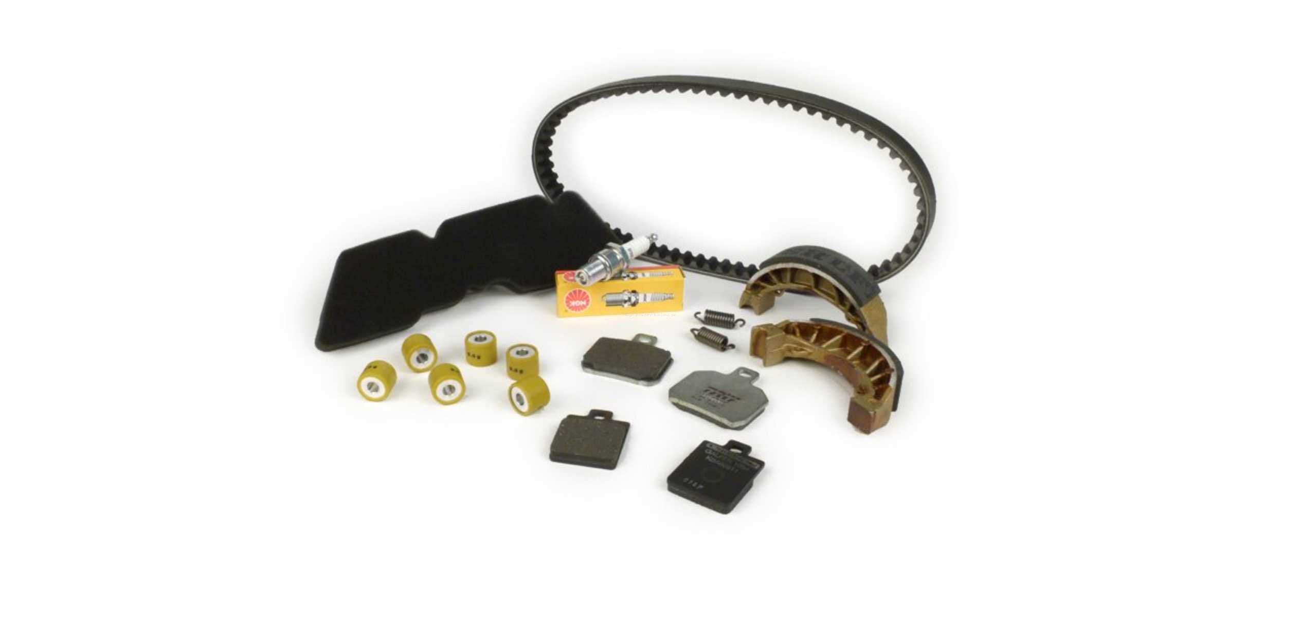 Service Kit For Piaggio Zip 50 2T DT 2010-2016 – Oil, Spark Plug, Air Filter (Unbranded)
