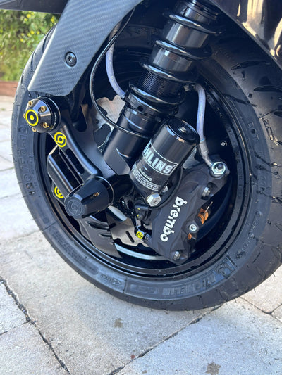 Swing Arm 1O1 Factory CNC Black | Vespa ET2/-4/LX/ LXV/S/946/ GTS/GTS Super /GTV/GT 60/GT/ GT L 50-300cc 1O1 Factory  Falan Parts