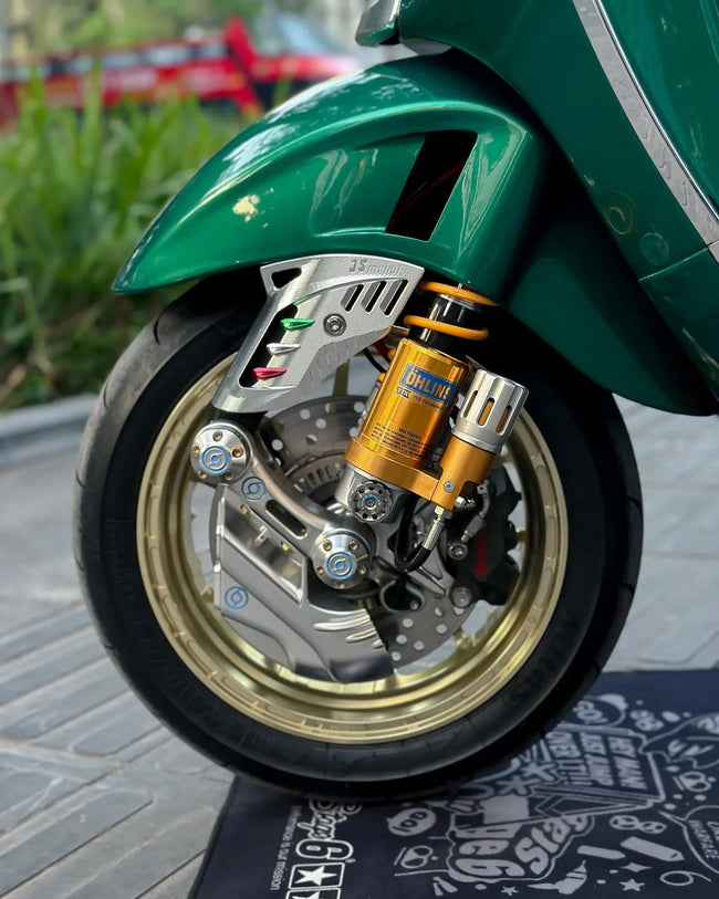 Swing Arm 1O1 Factory CNC Silver | Vespa ET2/-4/LX/ LXV/S/946/ GTS/GTS Super /GTV/GT 60/GT/ GT L 50-300cc 1O1 Factory  Falan Parts