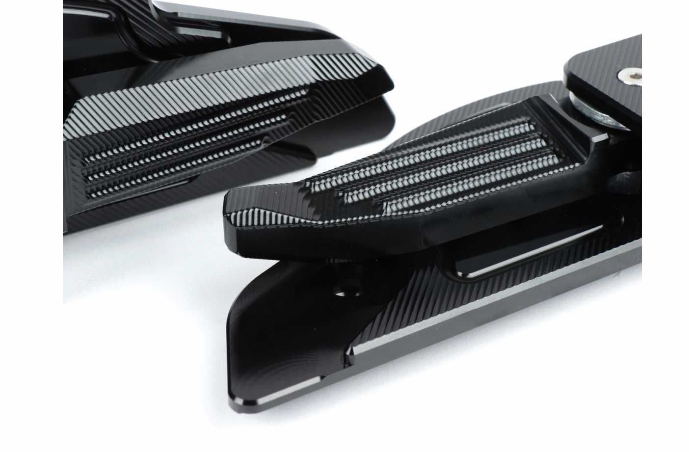 フットペグ CNC MOTO NOSTRA グロスブラック | ベスパ プリマベーラ