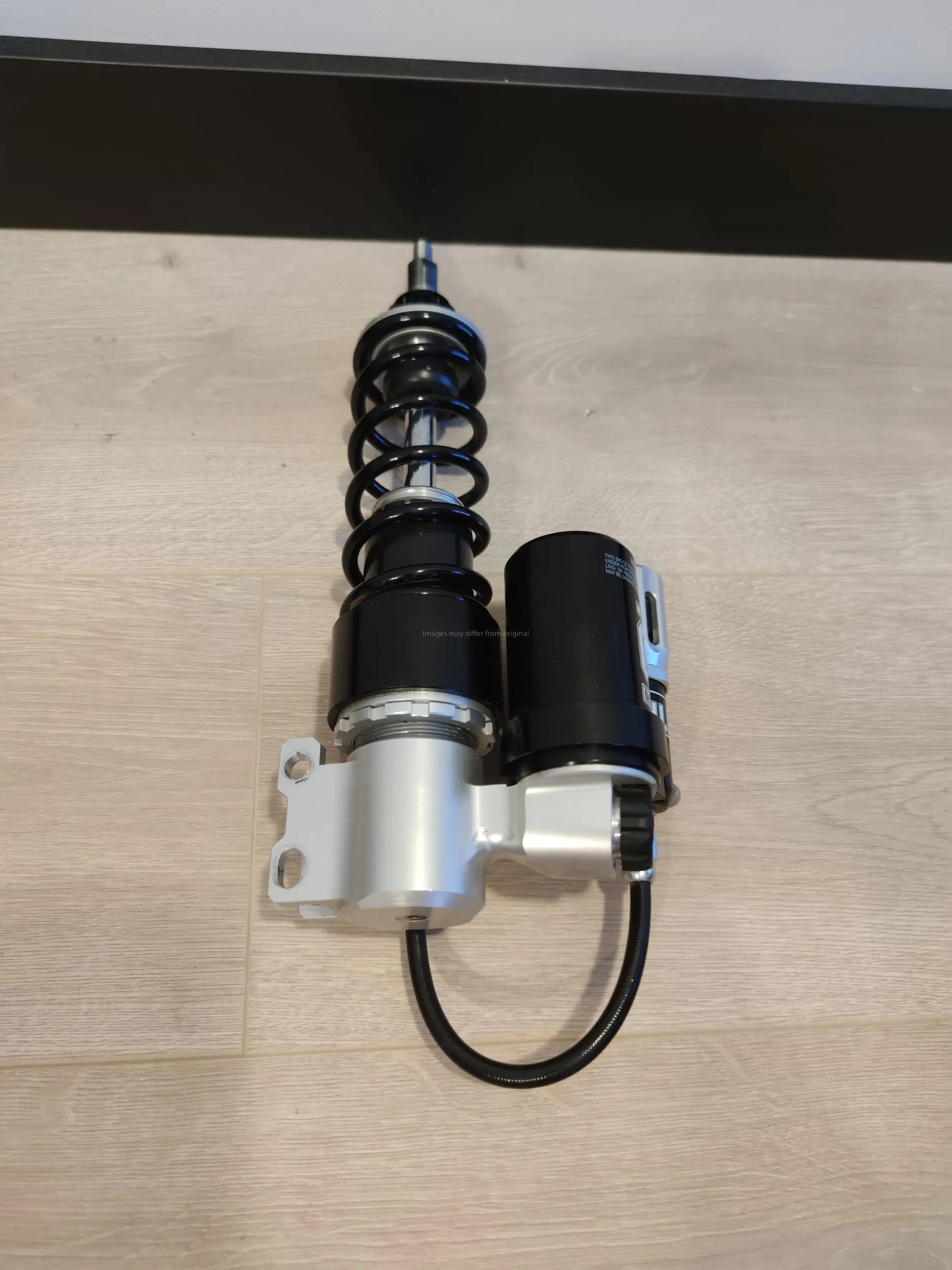 Öhlins リミテッド エディション 1/50 WW ブラック エディション